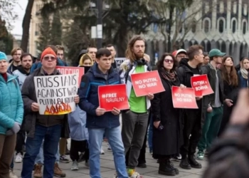 “რუსეთი პუტინის გარეშე” – თბილისში ალექსეი ნავალნის მხარდამჭერების აქცია გაიმართა