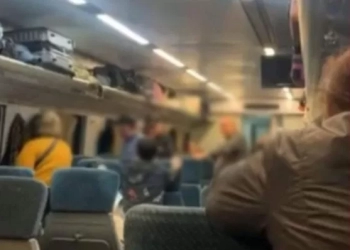 ფიზიკური დაპირისპირება რკინიგზის თანამშრომელსა და მგზავრს შორის