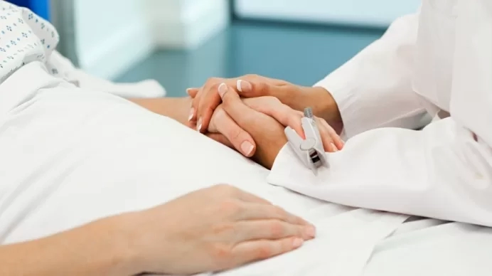 ონკოპაციენტებს სახელმწიფო მხოლოდ 25 000 ლარს აუნაზღაურებს