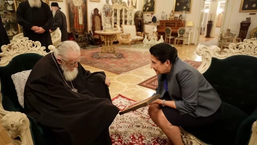 თქვენო უწმინდესობავ, დიდი სიყვარულით გილოცავთ დაბადების დღეს-სალომე ზურაბიშვილი პატრიარქს