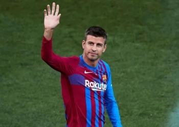 პიკე ფეხბურთში ბრუნდება