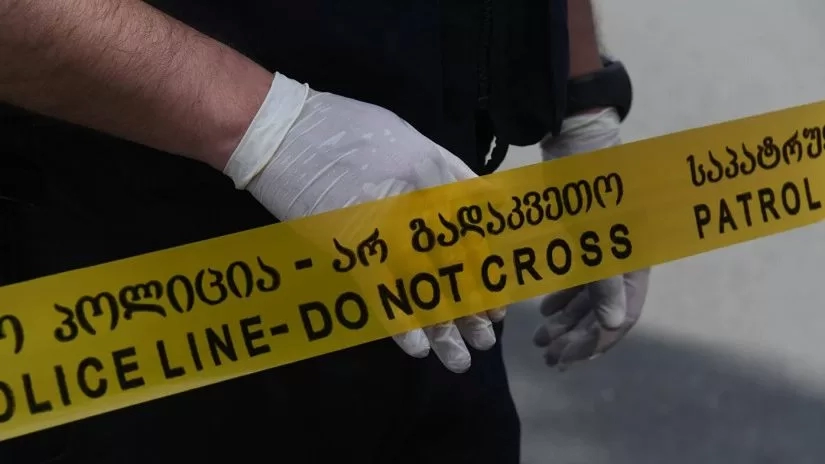 ფემიციდი თბილისში –  27 წლის ქალი სავარაუდოდ ქმარმა მოკლა