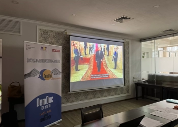 “პუტინის კოცნა” – ქუთაისში ფილმის ჩვენება და დისკუსია გაიმართა