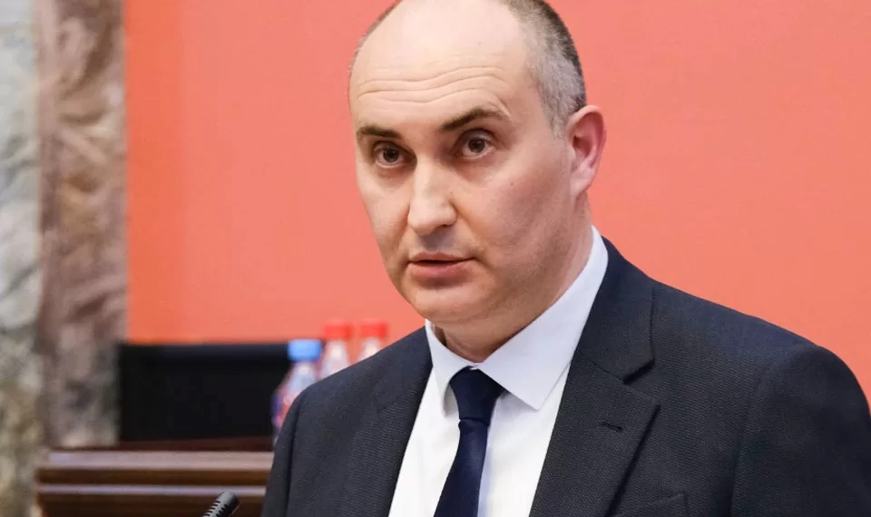 ჯუანშერ ბურჭულაძე, სავარაუდოდ, ნატო-ში ელჩის თანამდებობას დაიკავებს