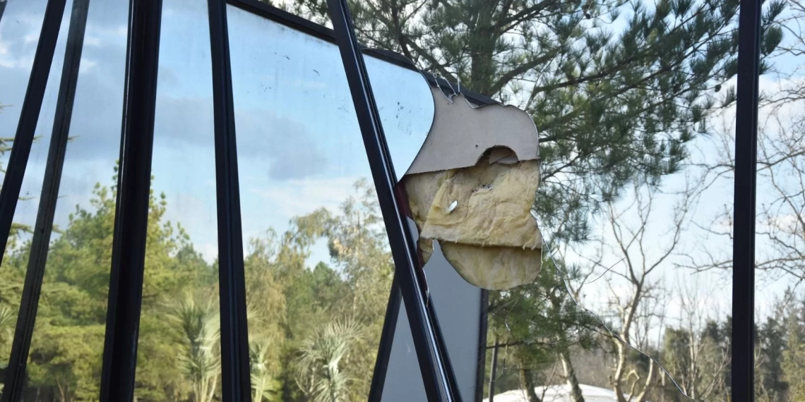 წყალტუბოში ახლად რეაბილიტირებული საპირფარეშო დააზინეს