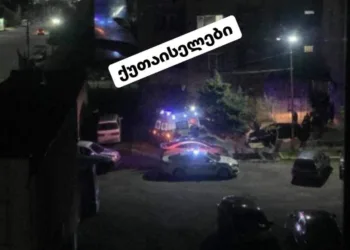 ქუთაისში თაბუკაშვილის ქუჩაზე მე-12 სართულიდან  ახალგაზრდა ბიჭი  გადმოხტა