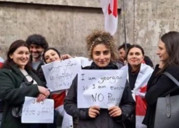 ქართველმა ემიგრანტებმა “ქართული ოცნების” რუსული კანონის საწინააღმდეგო აქცია მიუნხენში გამართეს