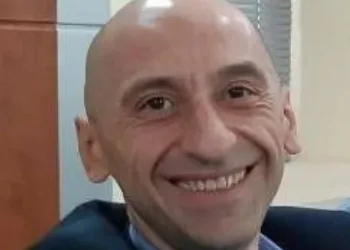 ლიტიკური ოპოზიცია სრული კონტროლის ქვეშ ჰყავს მთავრობას – ეგრეთწოდებულ ცეკას მდივანს-ვახტანგ მეგრელიშვილი