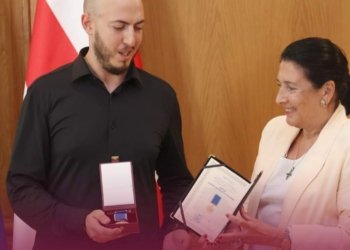 პრეზიდენტმა მალხაზ პარკაძე „სამოქალაქო თავდადების“ მედლით დააჯილდოვა
