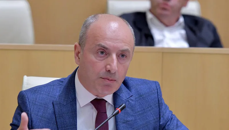 გაუმჭვირვალე არასამთავრობო სექტორი საკუთარ გაუმჭვირვალობაზე რაც მეტს იხმაურებს-გურამ მაჭარაშვილი