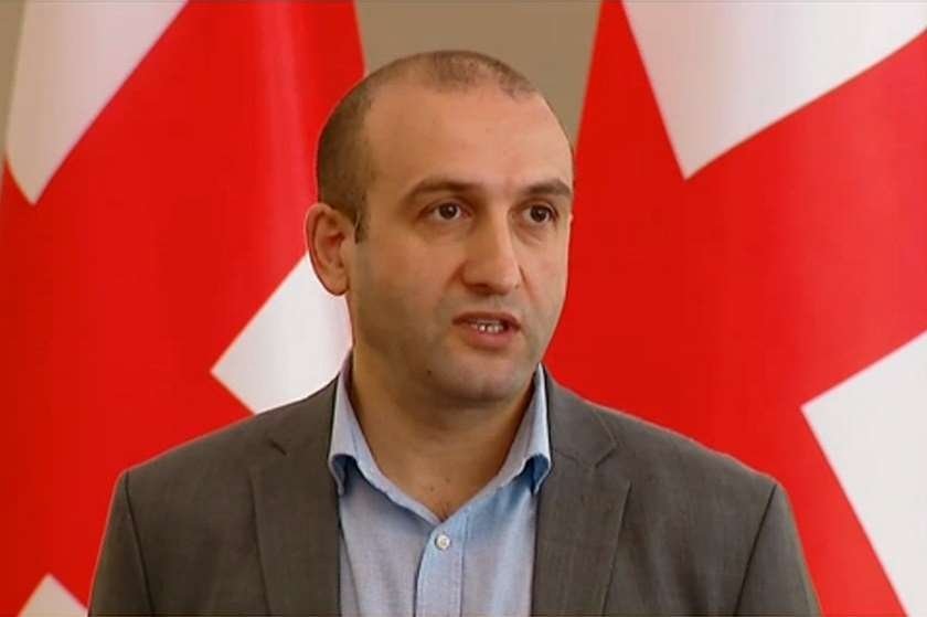 გიორგი გაბიტაშვილი წარმოადგენს კანდიდატს, რომელსაც ხელისუფლება დაუჭერს მხარს-იაგო ხვიჩია