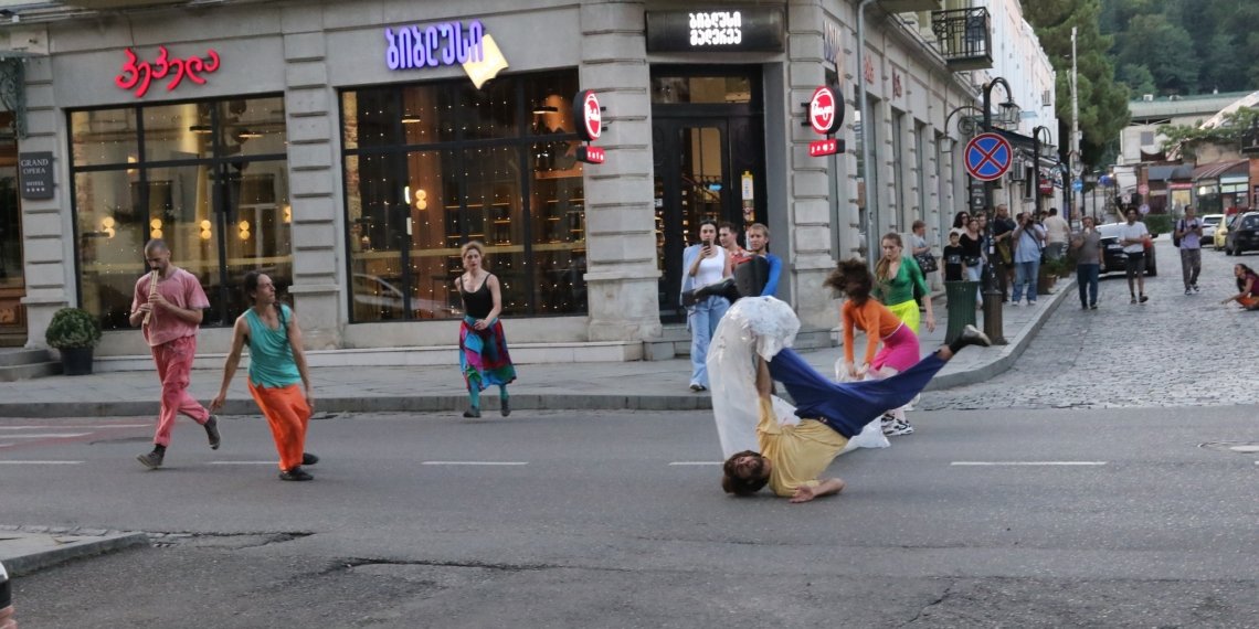 ქუთაისი საჯარო ხელოვნების ფესტივალს მასპინძლობს