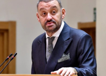 საომარი ხაზი გადის ქრისტიანული ფასეულობების დაცვაზე, ტრადიციების გადარჩენაზე, ტერიტორიული მთლიანობის აღდგენაზე. ამის შესრულება გამორიცხულია, თუ „ქართულ ოცნებას“ არ ექნა ხალხის ძალიან მნიშვნელოვანი მხარდაჭერა- ბექა ოდიშარია