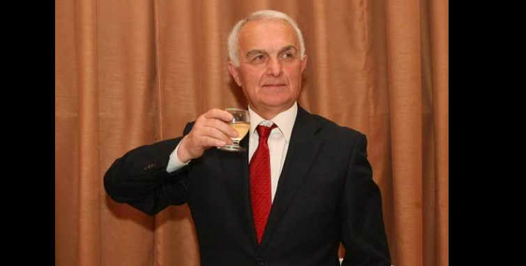 გარდაიცვალა “სუხიშვილების” ოქროს თაობის მოცეკვავე თენგიზ ყურაშვილი