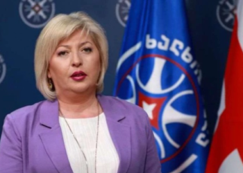 გუშინ, შემინული ტრიბუნიდან ბიძინა ივანიშვილის მიმართვა მიუთითებს იმაზე, თუ როგორი ტერორი უტევს არა მხოლოდ ამ პიროვნებას, არამედ, მთლიანად საქართველოს – თამარ ჩიბურდანიძე