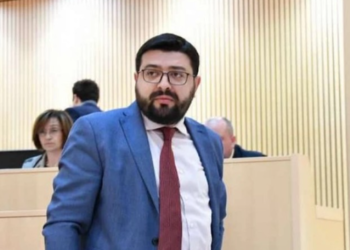 ადრე ქუჩებში იარაღით ხოცავდნენ ახალგაზრდებს, ახლა ფაშისტური კამპანიით, ბულინგით, ზიზღის ფრქვევით კლავენ – ნაცურმა პროპაგანდამ მოკლა ერმილე გიგიაძე – დიტო სამხარაძე