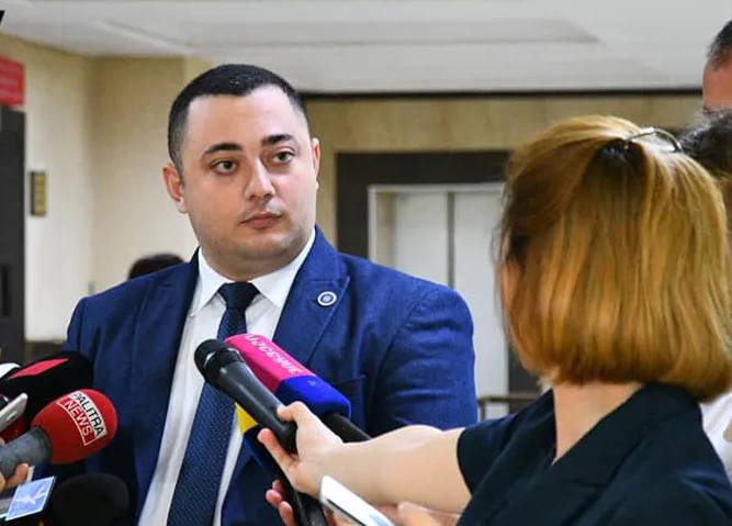 პროკურორის განცხადებით, კესარია აბრამიძის მკვლელობაში ბრალდებულს ოკუპირებულ აფხაზეთში გადასვლა ჰქონდა განზრახული
