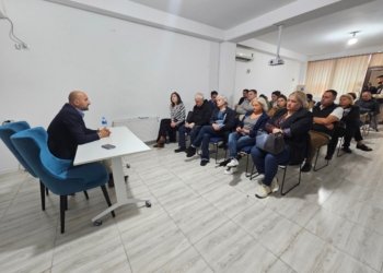 ქუთაისში, ძუძუს კიბოს წინააღმდეგ კამპანიის ფარგლებში აქცია გაიმართა