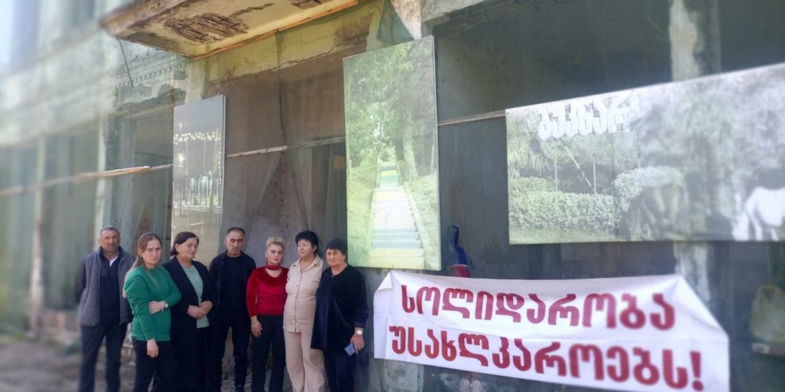 სად წავიდეთ!? – უსახლკაროდ დარჩენილები ბათუმში