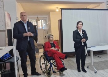 ,,ძლიერი საქართველოს ” ლიდერები ქუთაისში შეზღუდული შესაძლებლობების მქონდე პირებს შეხვდნენ