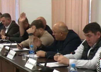 ხმაური და დაპირისპირება ფოთის საკრებულოში