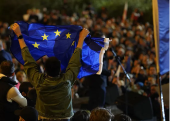 დღეს 14:00 საათზე ოპოზიციური პარტიები პროტესტის გამოსახატად სპორტის სასახლესთან შეიკრიბებიან