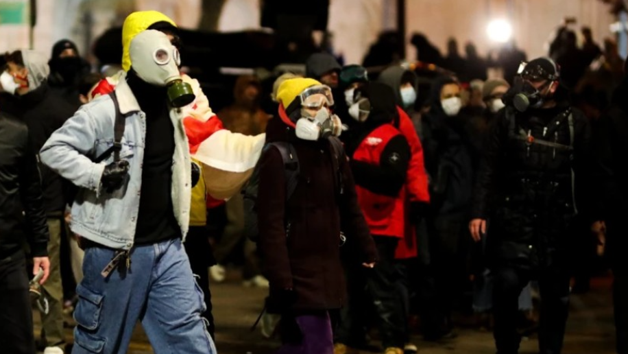 აქციაზე დაუმორჩილებლობისა და წვრილმანი ხულიგნობისთვის დაკავებულია 43 პირი – შსს