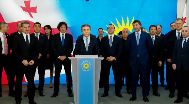 პრეზიდენტობის კანდიდატად “ქართულმა ოცნებამ” მიხეილ ყაველაშვილი დაასახელა