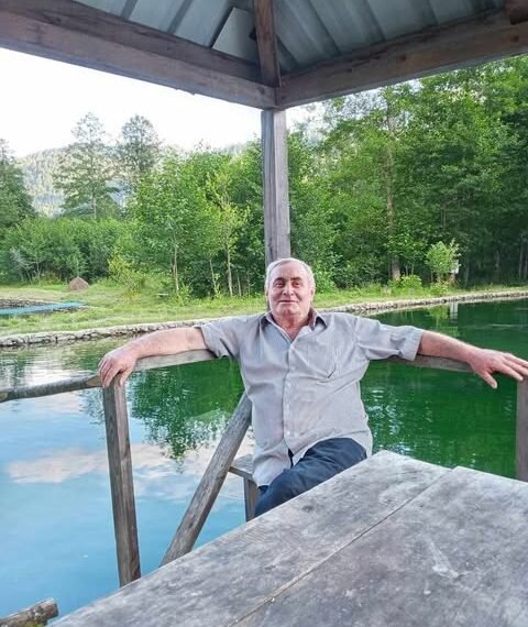 გარდაიცვალა ნახახულევის საჯარო სკოლის დირექტორი ბონდო ტვილდიანი