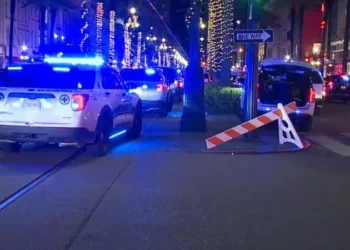 აშშ-ში, ნიუ ორლეანში ავტომობილი ხალხში შევარდა- არის მსხვერპლი