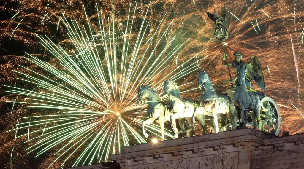 გერმანელი პოლიტიკოსები მთავრობას პიროტექნიკის რეალიზაციის აკრძალვისკენ მოუწოდებენ