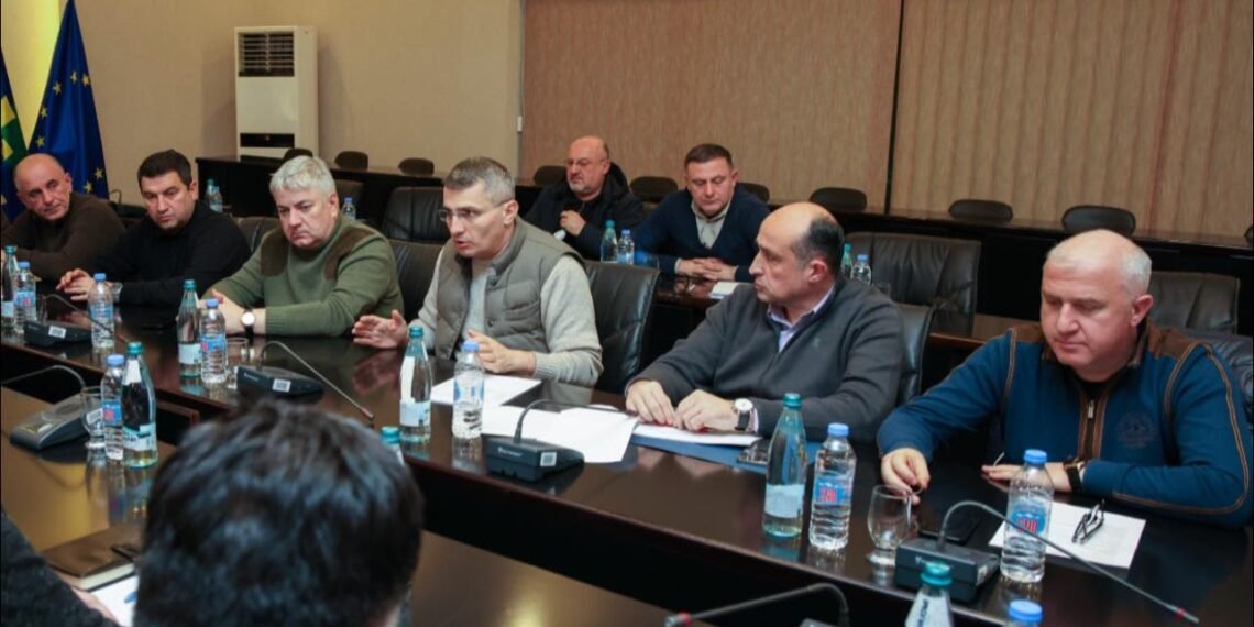 იმერეთში დიდთოვლობასთან დაკავშირებით საკოორდინაციო სხდომა გაიმართა