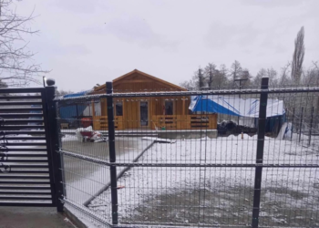 “უბედურ მშობლებს ჭერი მაინც ექნებათ” – რა კადრები ვრცელდება სოფელ საბერიოდან