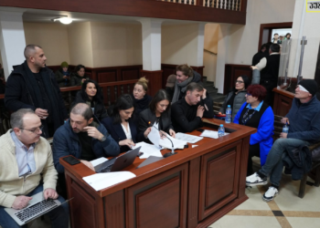 მზია ამაღლობელის მხარდამჭერი აქციის 9 მონაწილე, ქუთაისის საქალაქო სასამართლომ 5 000-5 000 ლარით დააჯარიმა