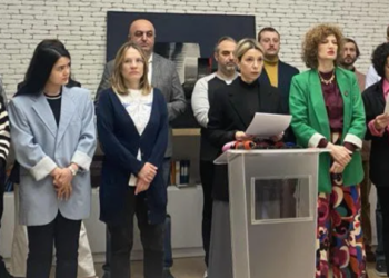 ივანიშვილის არალეგიტიმურ ხელისუფლებას კი სამოქალაქო სექტორის წინააღმდეგ მიღებული რუსული კანონის გადაფუთვა სურს – არასამთავრობო ორგანიზაციები