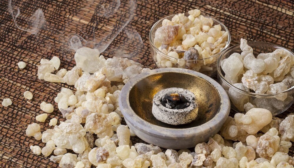 რა ხდება სახლში, სადაც ყოველდღიურად საკმეველი ინთება