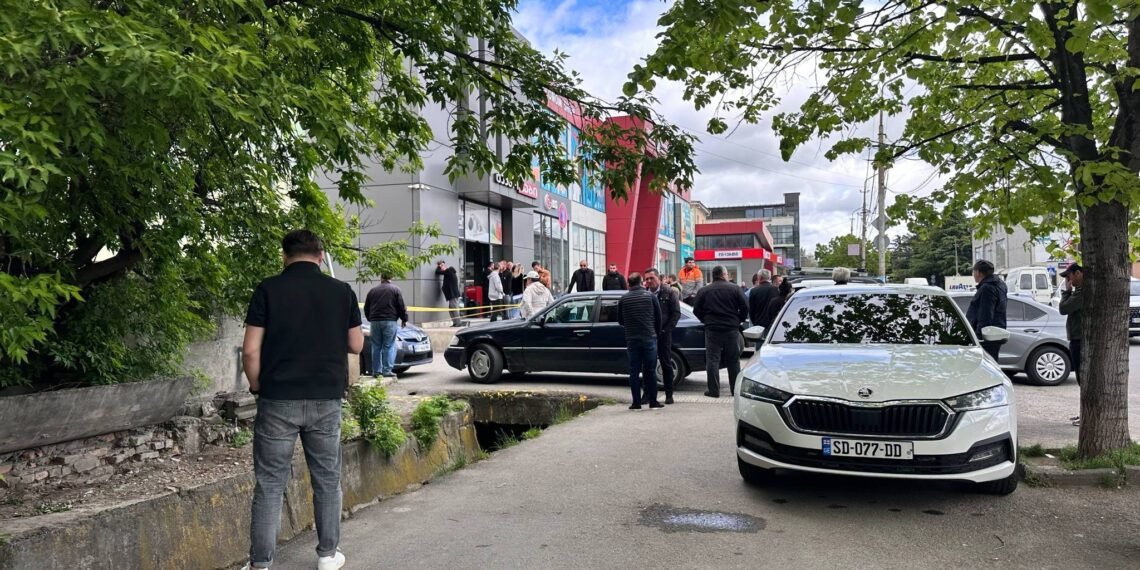 როგორია გორში სროლის დროს დაჭრილი მამაკაცის მდგომარეობა