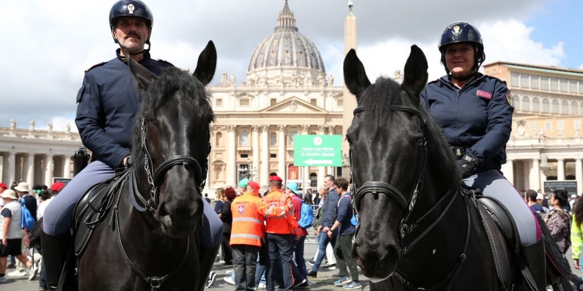 რა ხდება ამ დროისთვის წმინდა პეტრეს მოედანზე… – ბოლო ცნობები ვატიკანიდან
