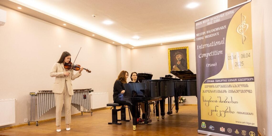 ქუთაისში მელიტონ ბალანჩივაძის სახელობის მუსიკოს-შემსრულებელთა საერთაშორისო კონკურსი გაიხსნა