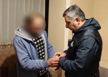 “45 წლის კაცი 14 წლის მოზარდს აიძულებდა შესულიყო აბაზანაში და შიშველს, ვიდეოზარი განეხორციელებინა” – პედოფილიის ფაქტი
