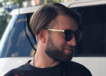 „სიყვარულის ბიჭი აღარ არის… ” – შოთო სიხარულიძე სამწუხარო ინფორმაციას ავრცელებს