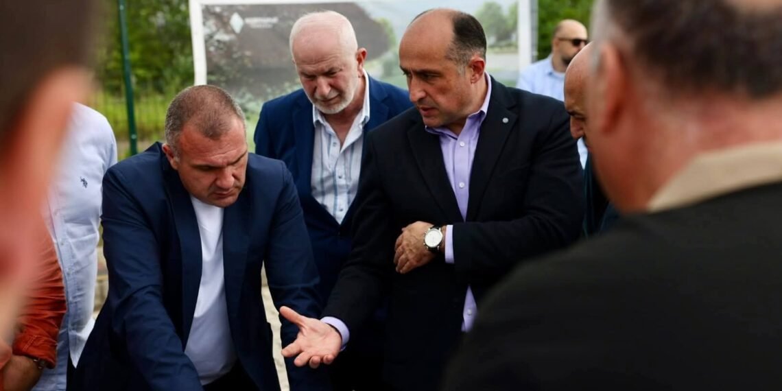 ქუთაისში პარლამენტის შენობასთან ახალი სივრცეების შექმნაზე ფიქრობენ