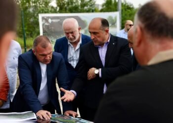 ქუთაისში პარლამენტის შენობასთან ახალი სივრცეების შექმნაზე ფიქრობენ