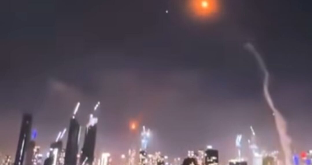 ისრაელი ცეცხლის ქვეშაა – ირანმა რაკეტები გაუშვა