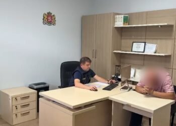 „ქრთამს იღებდა ძროხის ე.წ. საყურე ნიშნების სანაცვლოდ…“ – დააკავეს სურსათის ეროვნული სააგენტოს თანამშრომელი