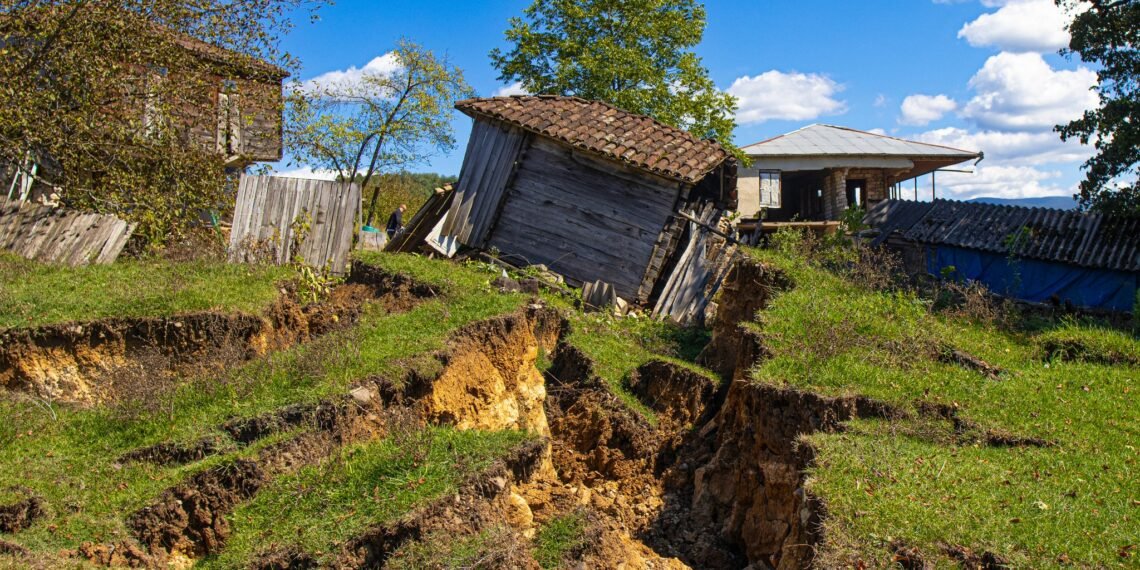 მეწყრული პროცესები შეუქცევადია და ჯერ კიდევ პროგრესირებს – ხემაღალისა და ღვერკის მცხოვრებლები ხელისუფლებას მიმართავენ