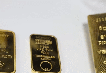 თბილისის აეროპორტში  1 კგ-ზე მეტი ოქროს ზოდები და მონეტები აღმოაჩინეს