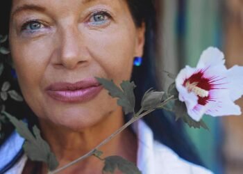 “„დედა-შვილის შეხვედრის სევდიანი ამბავი გადაიქცა ისტორიად…”-  დონარა გვრიტიშვილის ქალიშვილი მიმართვას ავრცელებს