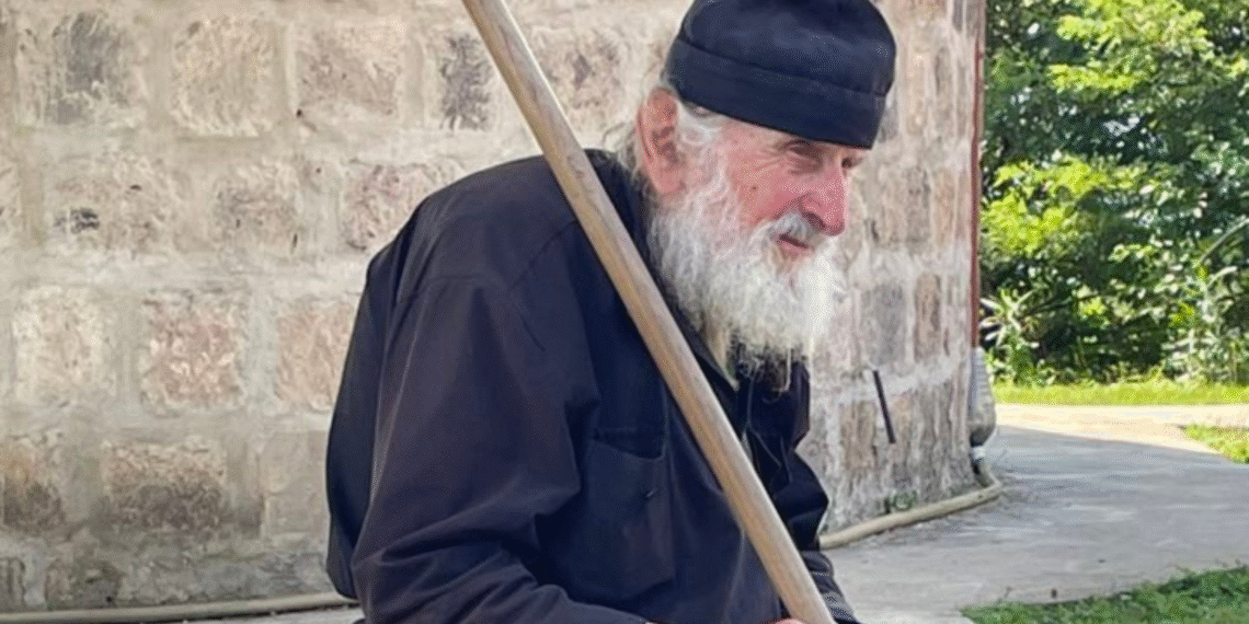 არქიმანდრიტი, მამა ნიკოლოზი 89 წლის გახდა