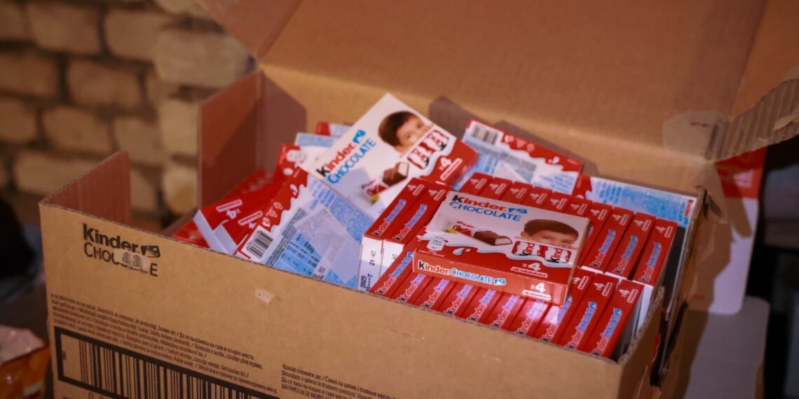 კუსტარულად დამზადებული ყავა და საბავშვო ტკბილეული ამოიღეს – ფაქტზე ორი პირი დააკავეს